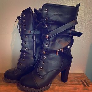 Lace up high heel boots - brand new